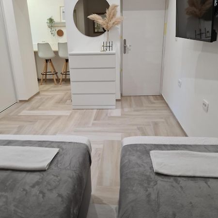 Balance Apartments Копер Екстериор снимка