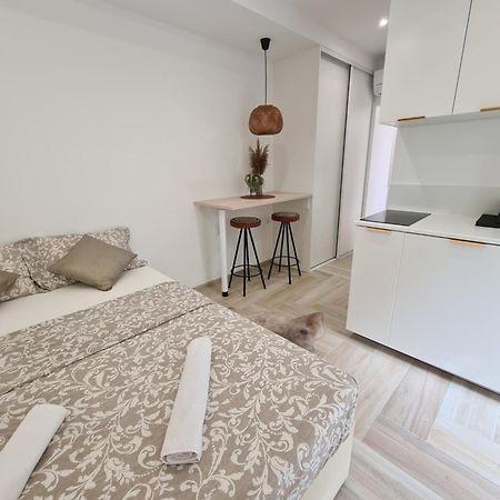 Balance Apartments Копер Екстериор снимка