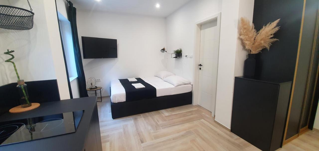 Balance Apartments Копер Екстериор снимка