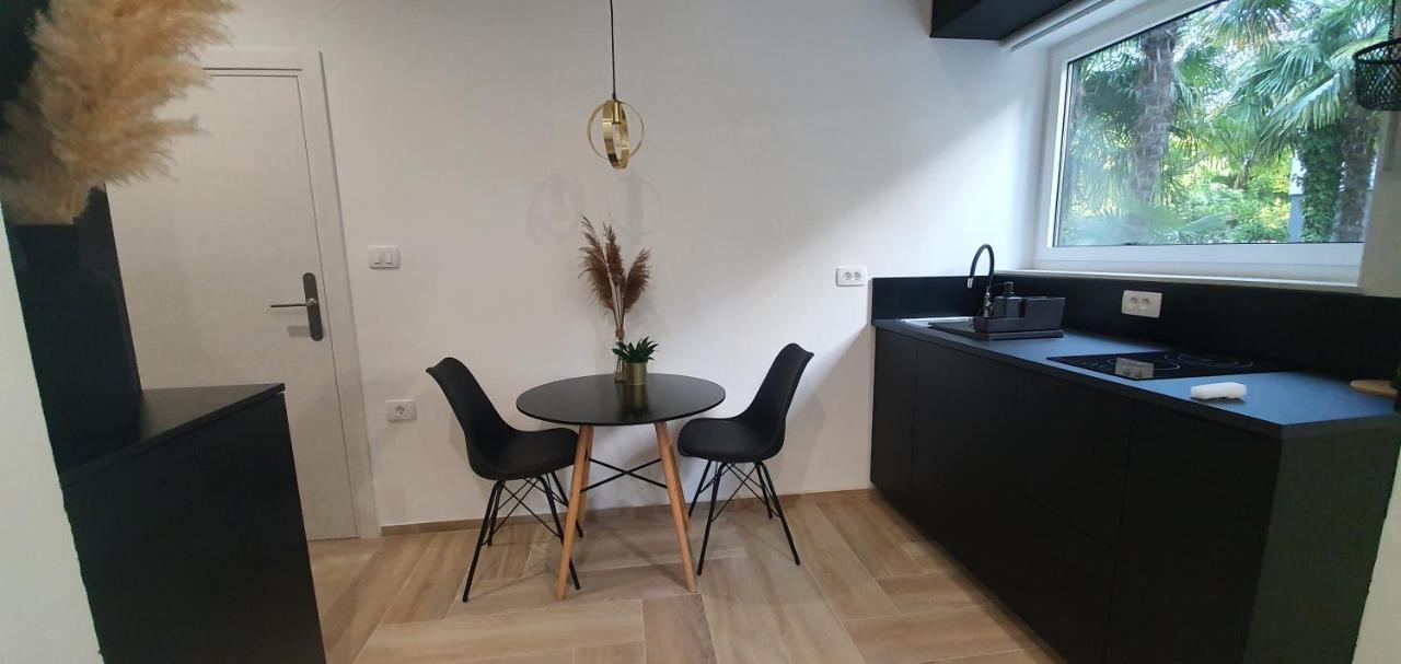 Balance Apartments Копер Екстериор снимка
